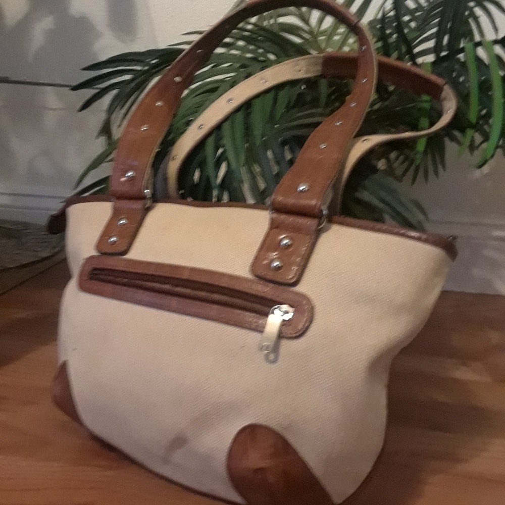 Tan/Brown Shoulder Bag